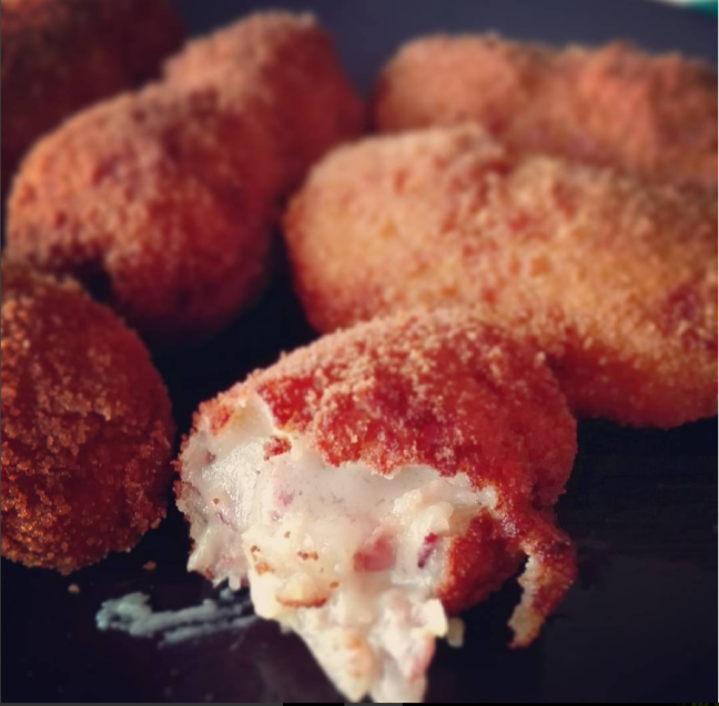 Home-made ham and blue cheese croquettes